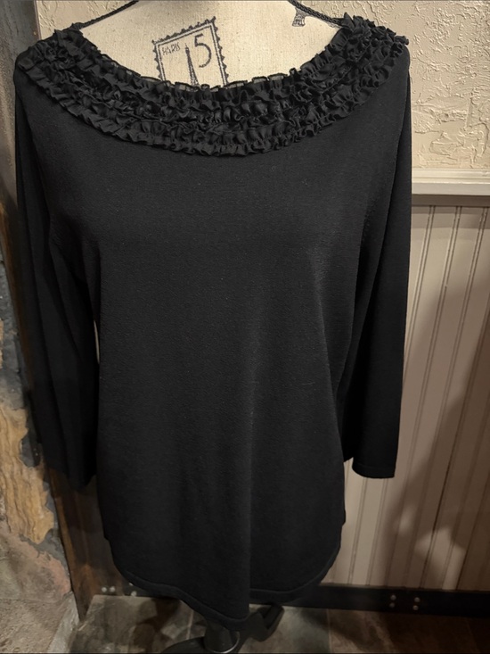 Jones New York Sweaters - Jones New York Black Ruffled Scoop Neck Sweater